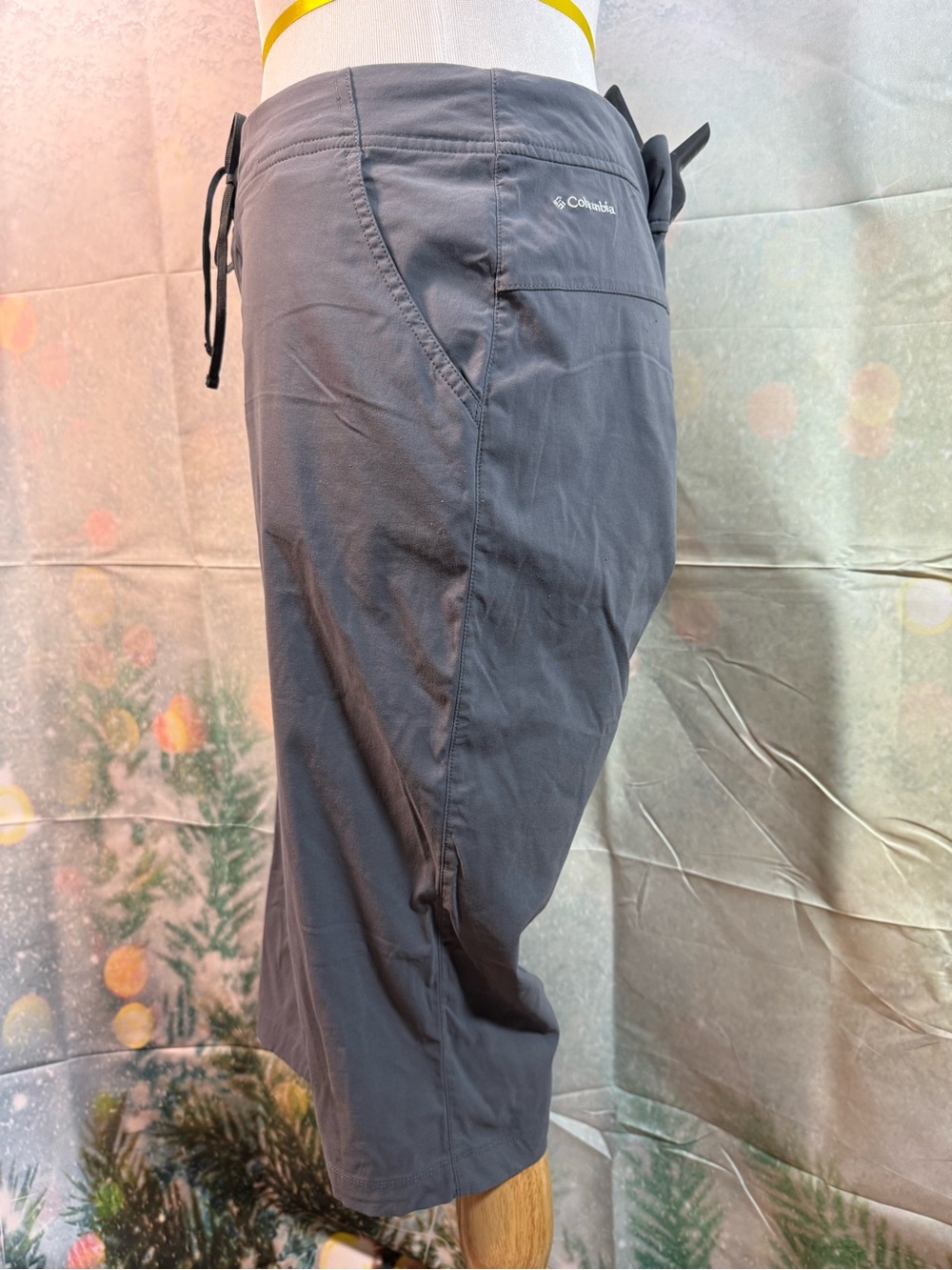 243-Columbia Women's Slate Gray Drawstring Wide-Leg Track Pants - Picture 2 of 3